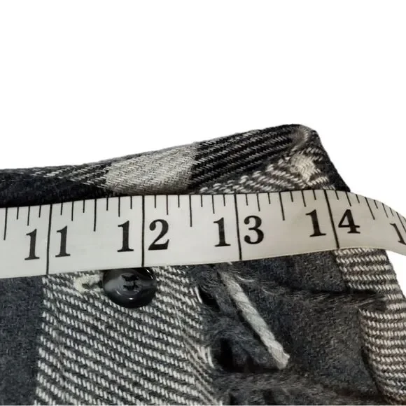 Flannel wool blend wrap skirt with fringe 10 - Picture 4 of 6
